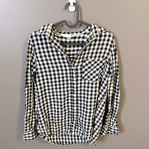 BOGO FREE!! Old navy button down plaid top